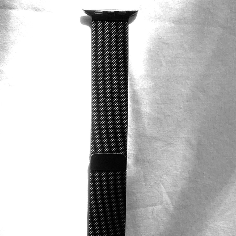 Apple Watch 42mm Black Milanese Loop